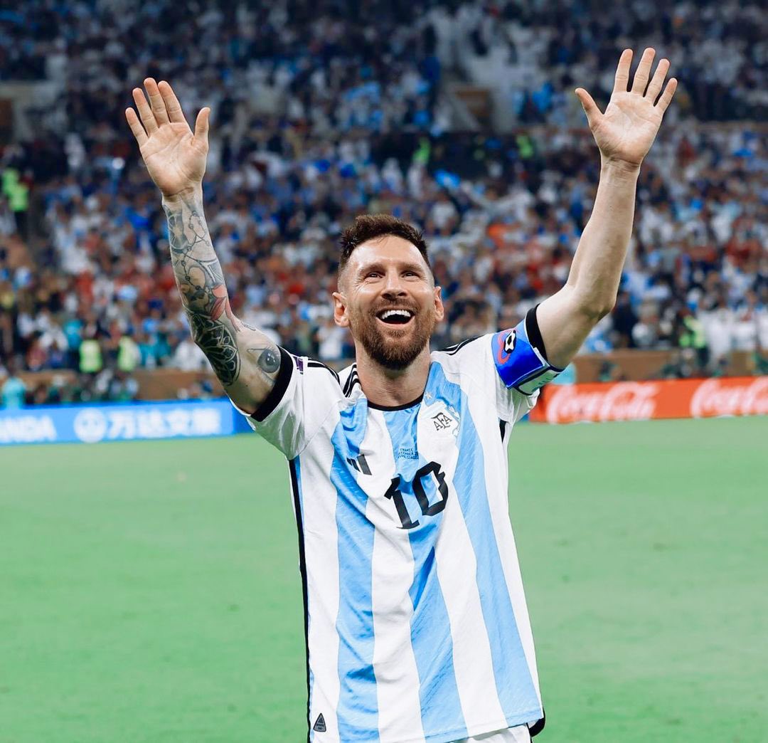 Magical__Messi's tweet photo. l am thrilled to announce the release of my biggest project ever: a 40 minutes movie about Messi‘s entire career with Argentina. The complete ride with all its drama, starting as a young boy with a dream to be World Champion. 

Be ready, it’s coming already this week🤯 https://t.co/RSIFCHESsb