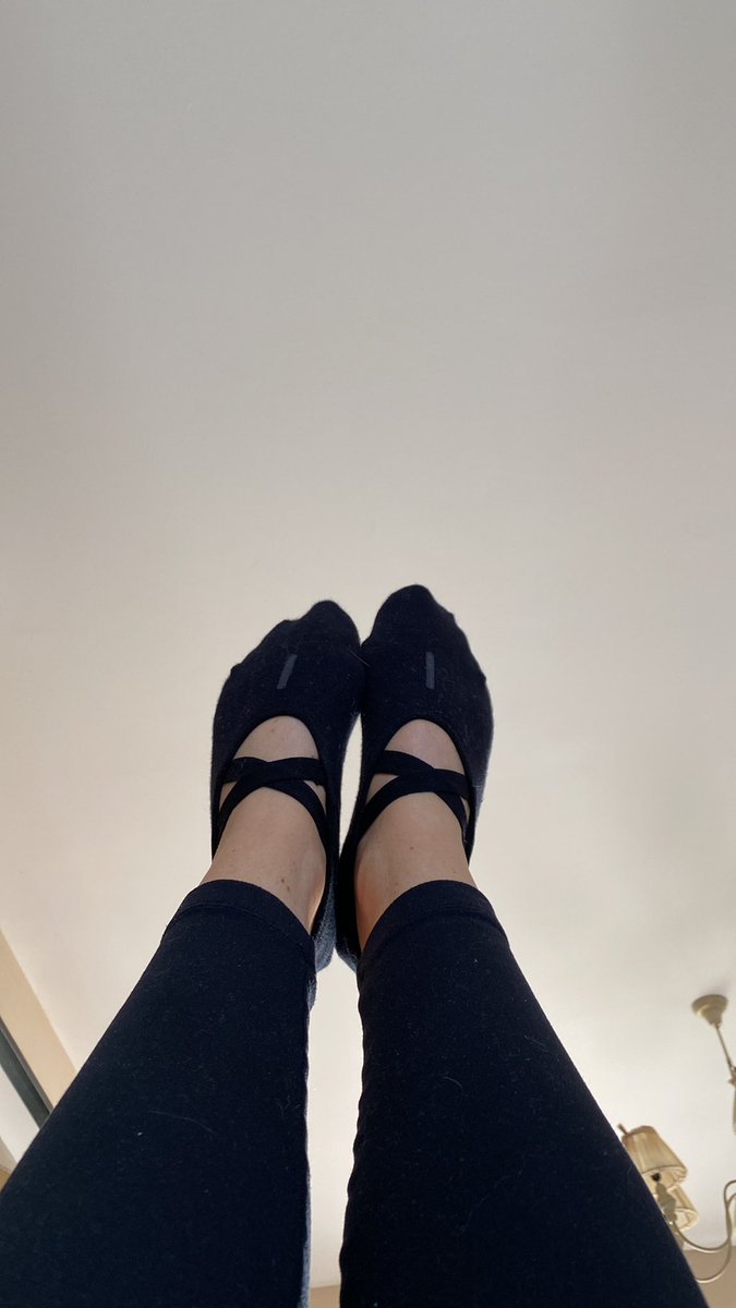 evel9463's tweet photo. #feet_lover #feetsport #feetcontent #feetaddict #feets #lovefetichiste https://t.co/33Iw123Qmk