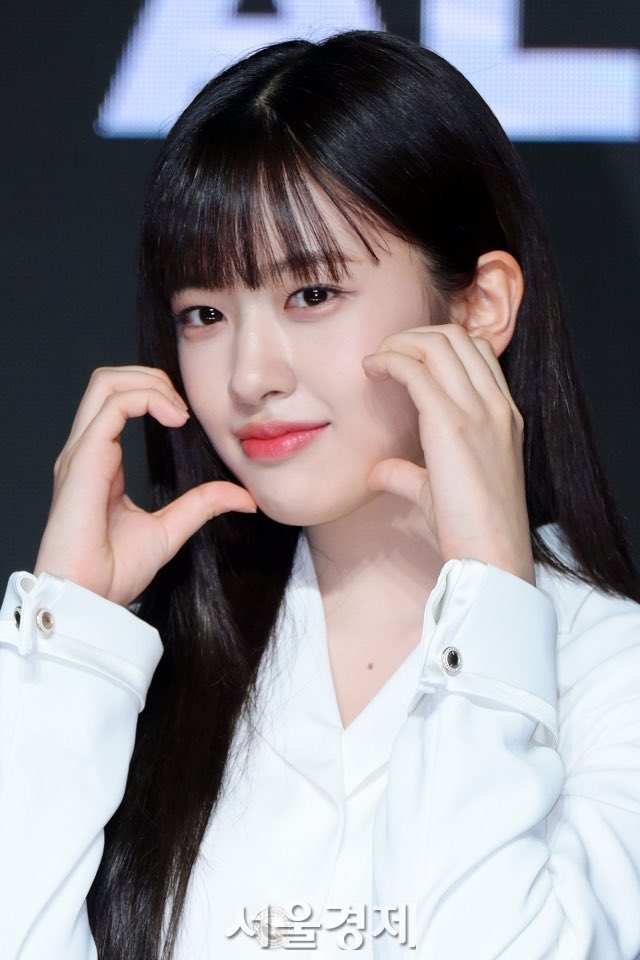 📸 | 230410
يوجين من المؤتمر الصحفي لأول البوم كامل لآيف <I’ve IVE> 
#ANYUJIN <a href="/IVEstarship/">IVE OFFICIAL</a> #아이브