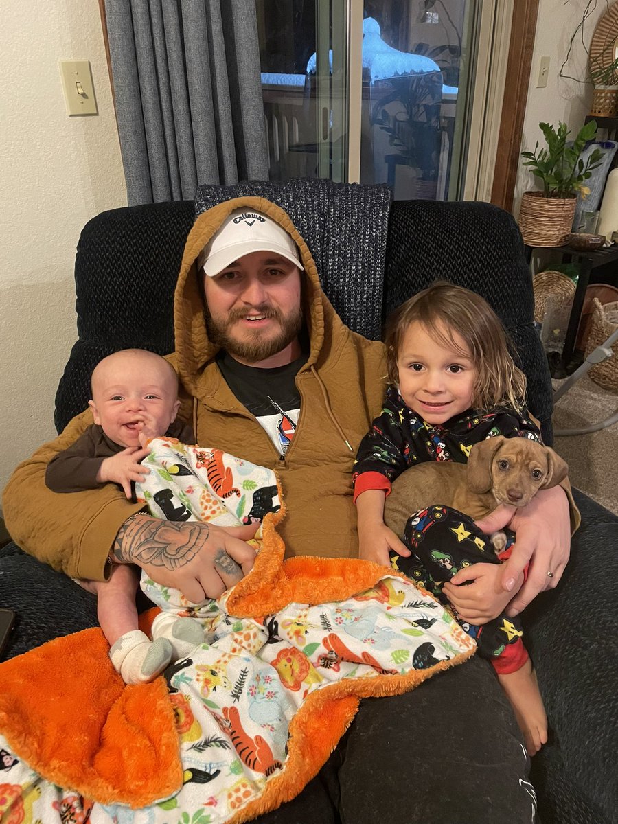 chazzprigge's tweet photo. Da Bois https://t.co/vkojlYMyFJ