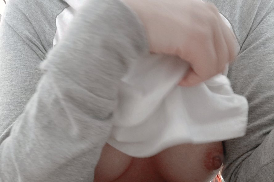 minoyeeeee's tweet photo. 今日奶茶推荐：厚乳奶盖啵啵 https://t.co/FmQR7ivZt7