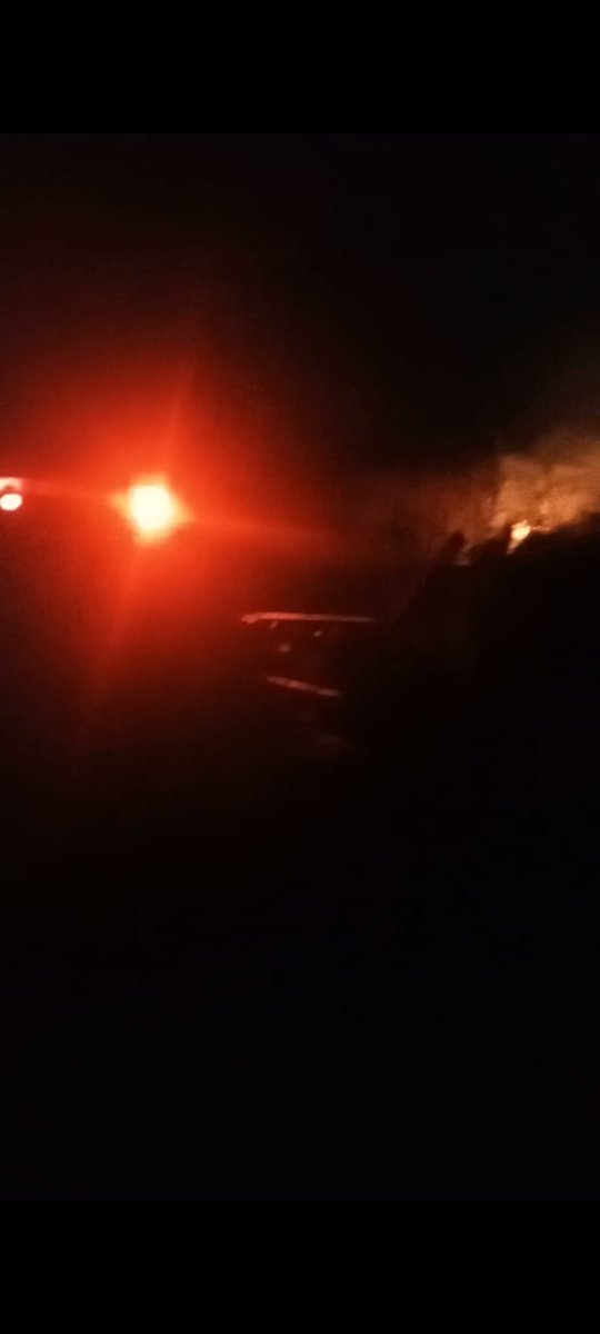 InstBomberos's tweet photo. Elementos del Heroico Cuerpo de Bomberos de La Trinitaria combatieron y liquidaron un incendio de pastizal en un predio de aprox. 5 hectáreas en las colonias San Caralampio y San Francisco. https://t.co/StS2qn86rU