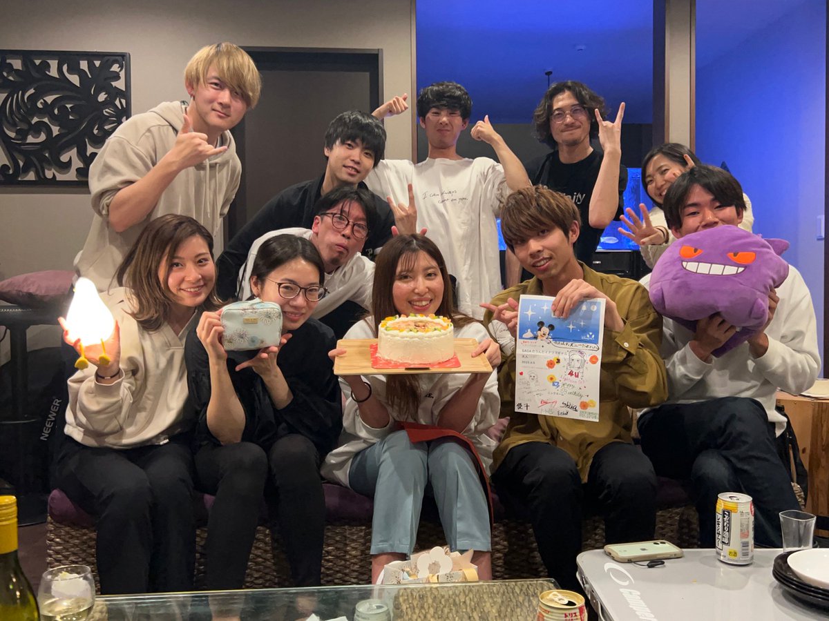 nomadoya2's tweet photo. 【ノマド家であったイベントを紹介】
まゆこ誕生日パーティー / 2023年4月4日   

 #ノマド家 #フリーランスシェアハウス #湘南 #シェアハウス #シェアハウス生活 #シェアハウスの日常 #シェアハウス住みたい #フリーランス #フリーランス女子 #フリーランスになりたい https://t.co/gPkIoKxXlk