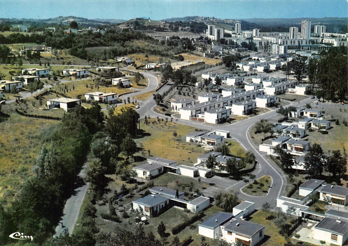 Un Paysage Moderne: MOURENX VILLE NOUVELLE - Cité Novarina & Centre Est. unpaysagemoderne.blogspot.com/2020/02/mouren…