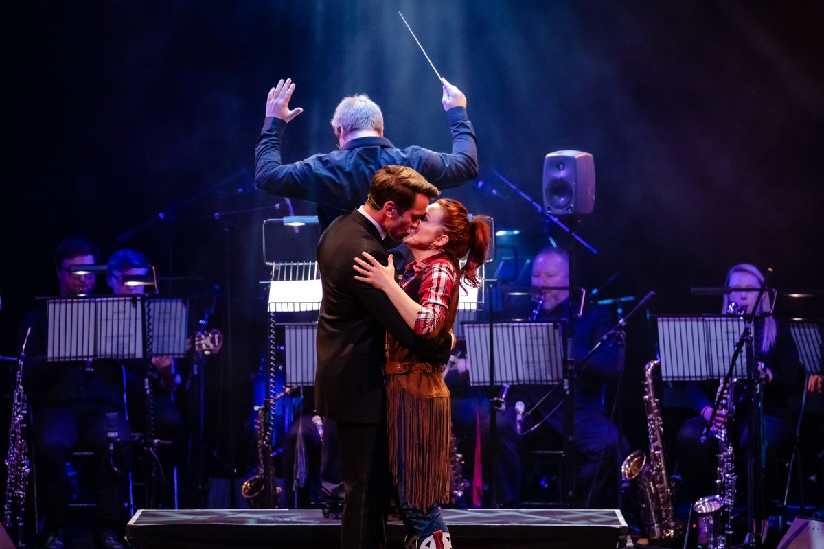 LJProds's tweet photo. There’s No Business Like Show Business - we had the BEST time on Friday at the @LondonPalladium with Annie Get Your Gun! 

📸 @dannykaan https://t.co/dRCsLDX14T