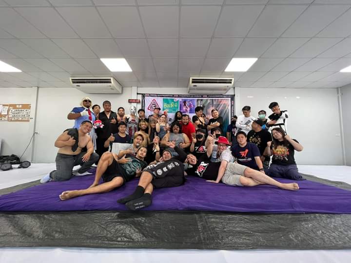 Road to King of Thai Wrestling Result!

Silver Bullet &amp; Ivan "Locomotive" Markov ⭕ vs Golem Thai &amp; EARTH ❌

P-Nutz ⭕ vs Wassana ❌ 

BOBBY ❌ vs Prince Benny ⭕

Main Event 
KUMA ⭕ vs Flame Drake ❌

Thank you for every support!! :)

#TOPdojo #ไทยทุ่ม