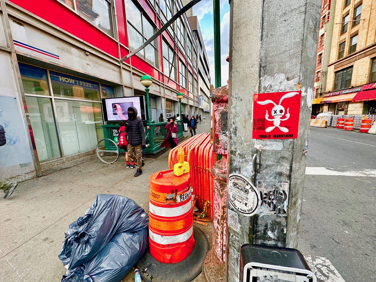 Case_KMoonshine's tweet photo. Harlem 125 street
Kosmoハーレムに行く。
ドキドキ‼️ https://t.co/VwHMpdinne