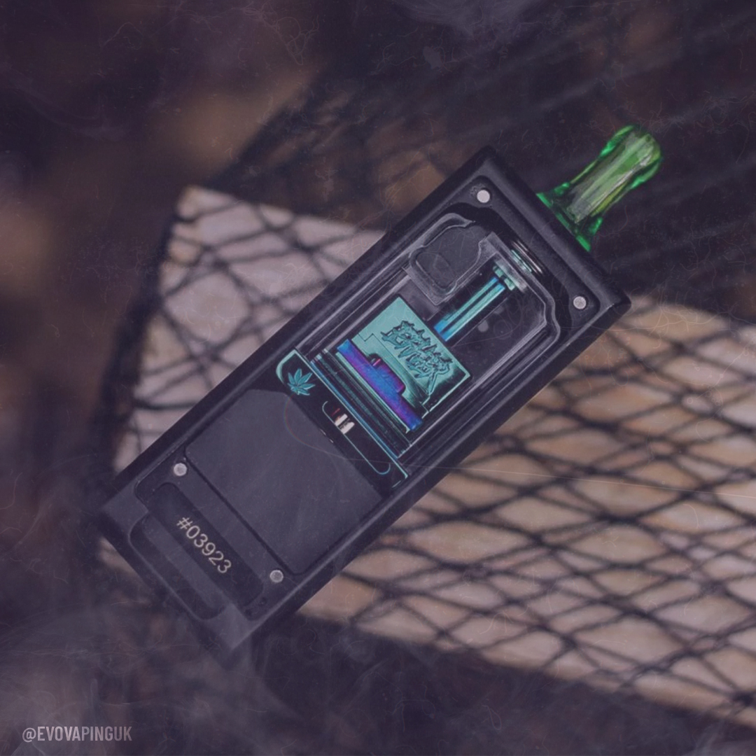 evovapinguk's tweet image. 🍃Another look at the Ether Boro in Green Thumb🍃by Suicide Mods. Shown in the Stubby AIO Black Widow. 🕷️
-
- Repost 📸 : instagram.com/conradhyndman/
-
Ether Boro - ow.ly/N5HM50Nxc1q
Suicide Mods - ow.ly/jqMQ50Nxc1r
-
#smmods #etherboro #stubbyaio #evofamily