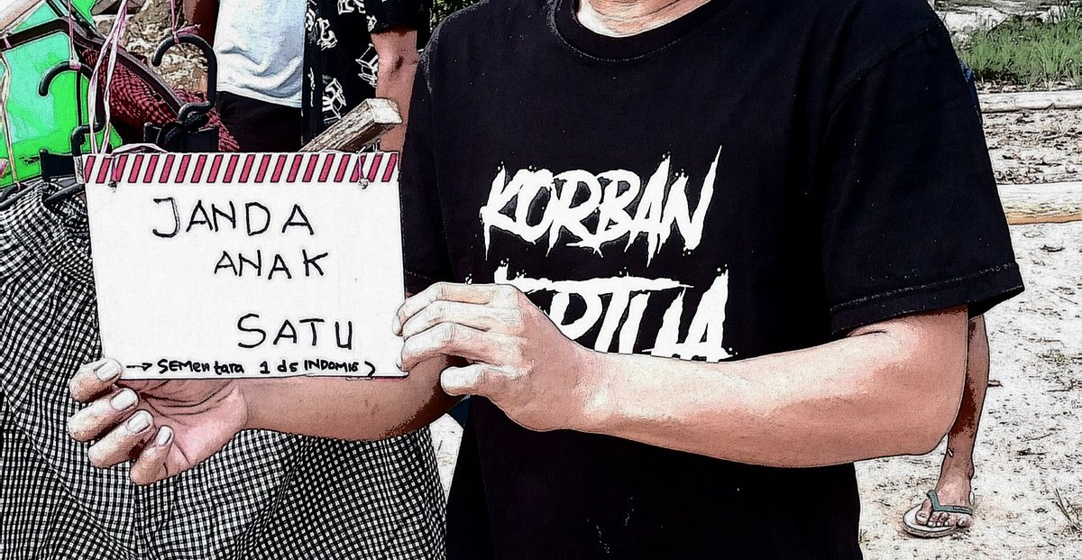 Info luurrr... Nek ono pesugihan seng Tumbal'e mantan,. . Aku tak ndaftar Tak tumbal'ke mantan sak'keluargane kabeh A 1 iki.. . . @OjoKulinoMekso @Ben14Has @SambatKulino @kulinomaido @Kulinobareng_ @CalonBarista