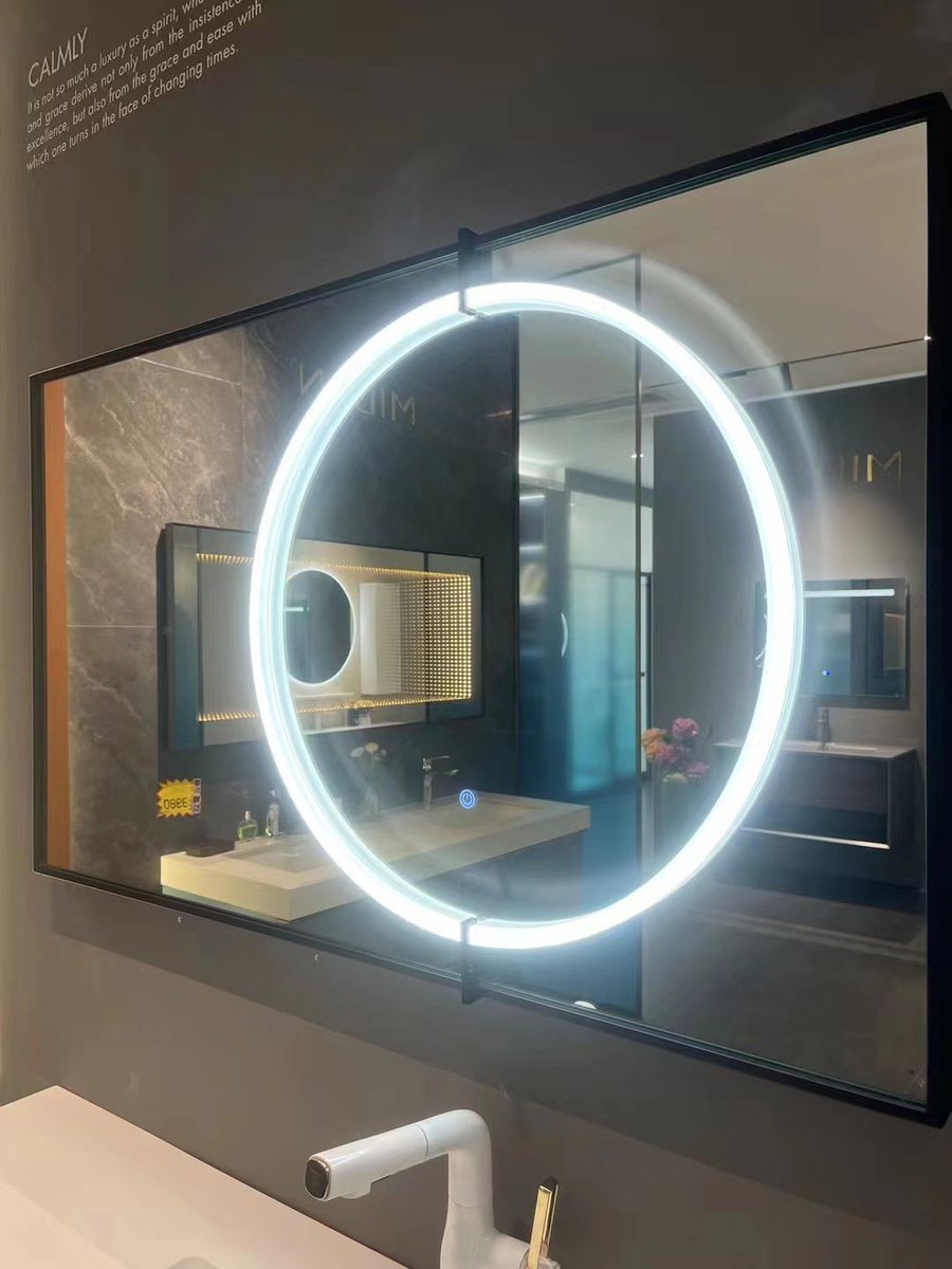 foshanstarlink's tweet image. Upgrade your bathroom with our latest vanity set! Featuring a sleek countertop made of artificial marble, smart mirror features, and a sturdy cabinet material made of oak wood. The melamine finish adds a touch of class to your bathroom decor. #bathroomvanity #artificialmarble