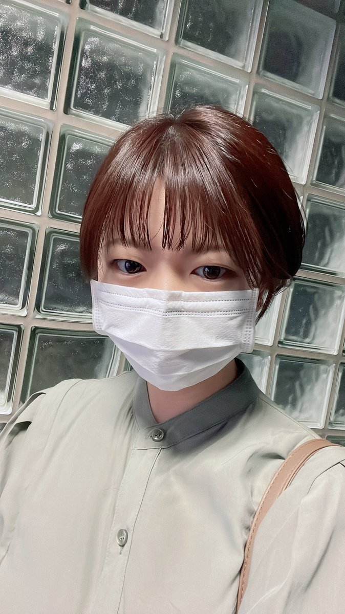 Inoue_Aoi1208's tweet photo. 髪の毛切りました！
久しぶりのショートヘア！！
めっちゃ楽だぁ🥰 https://t.co/pqE0wP718Z