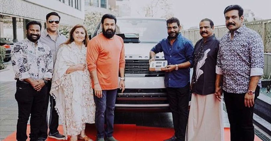 Mohanlal Adds 5 Crore Worth Stylish Beast In Range Rover To His Luxe Car Collection, From Lamborghini To Mercedes Benz, Here's The Complete List Of Vehicles He Owns!