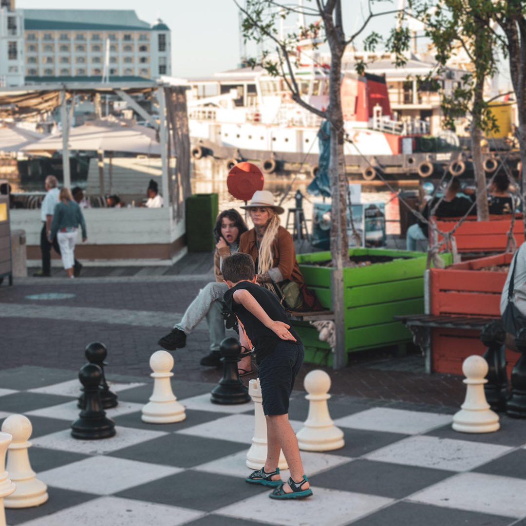 Wishing everyone a happy family day. ❤️

Looking for something fun to do with your family today? Click here waterfront.co.za/leisure/events/ we have loads of activities to choose from.

#vandawaterfront  #findyourjoy #myVAjoy #FamilyDay