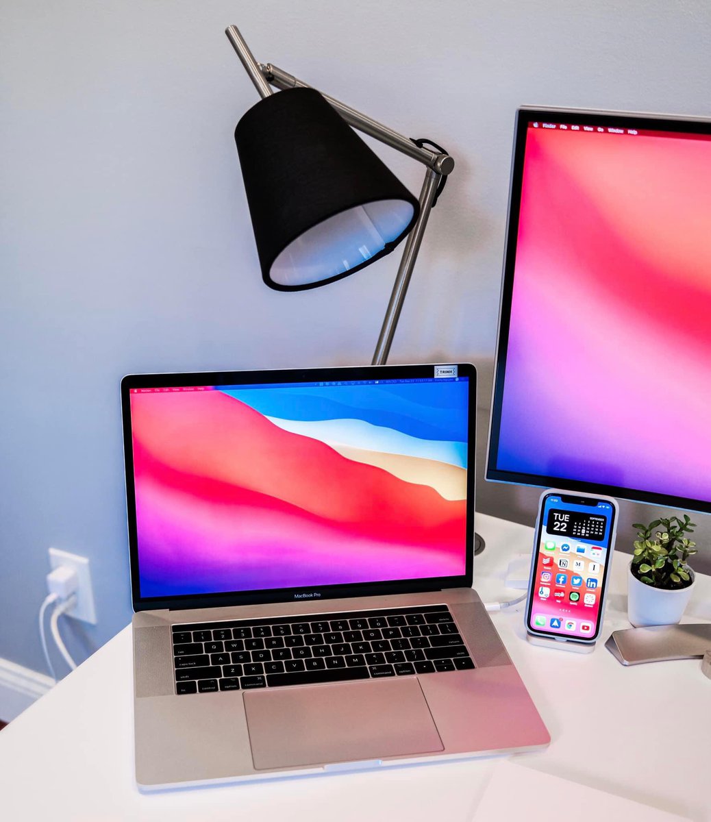 Through UGUNLOCKED, you can purchase any apple products including Apple Watches, iPhones, iPads, iPods, and iMacs, direct from apple.com/store in USA. Enjoy daily offers as you purchase authentic products with guarantee today. Call us in 0774011110 today