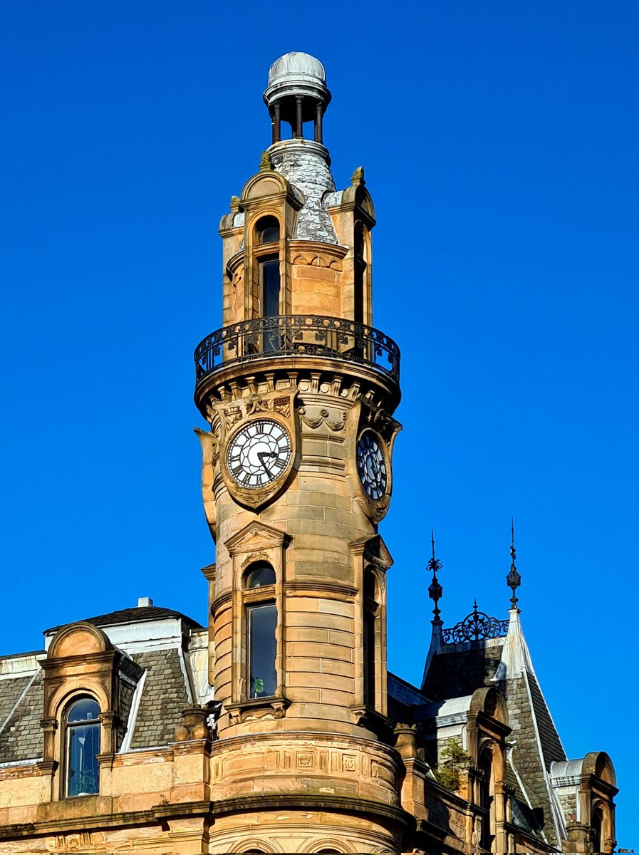 The magnificant and distinctive French Renaissance style clock tower on the former Cooper's Building on Great Western Road in the west end of Glasgow. Designed by R Duncan, it was built in 1886

#glasgow #clocktower #hillhead #greatwesternroad #architecture #buildings