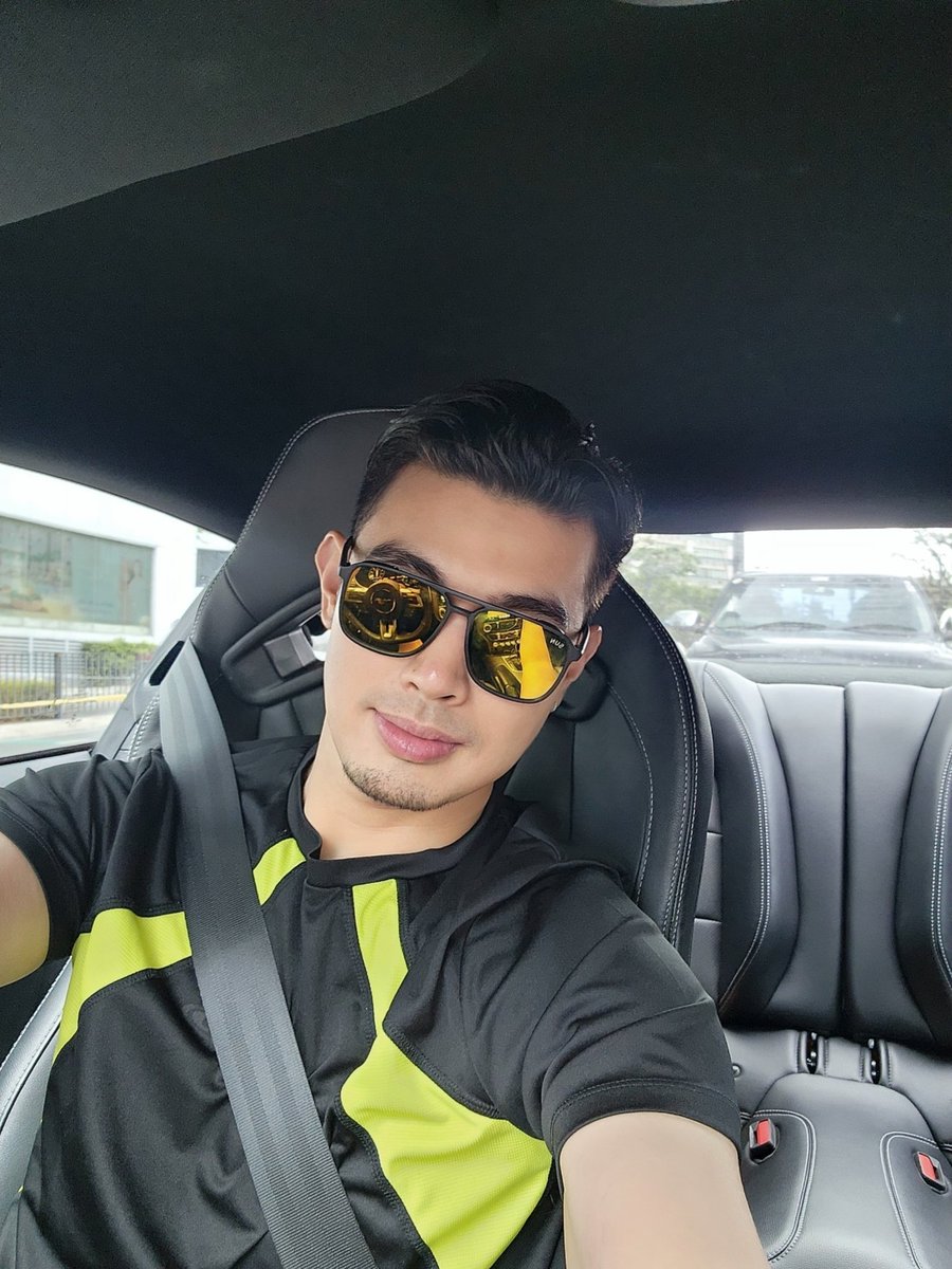 JDGmatters's tweet photo. Working Holiday! 🏋‍♂️ https://t.co/RiV0eEnTG2