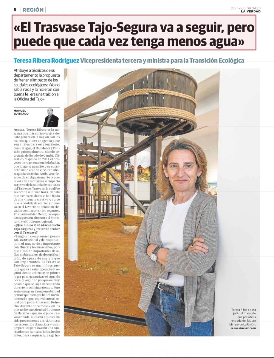 PSOE_RM's tweet photo. 💧Nuestro objetivo: garantizar #AguaParaSiempre

🔝El Gobierno de España está haciendo una inversión histórica para aumentar la desalación y reducir su coste.

✅Ofrecemos alternativas frente al cambio climático y cumpliendo los criterios ambientales.

Entrevista a @Teresaribera https://t.co/86SJLYlh15