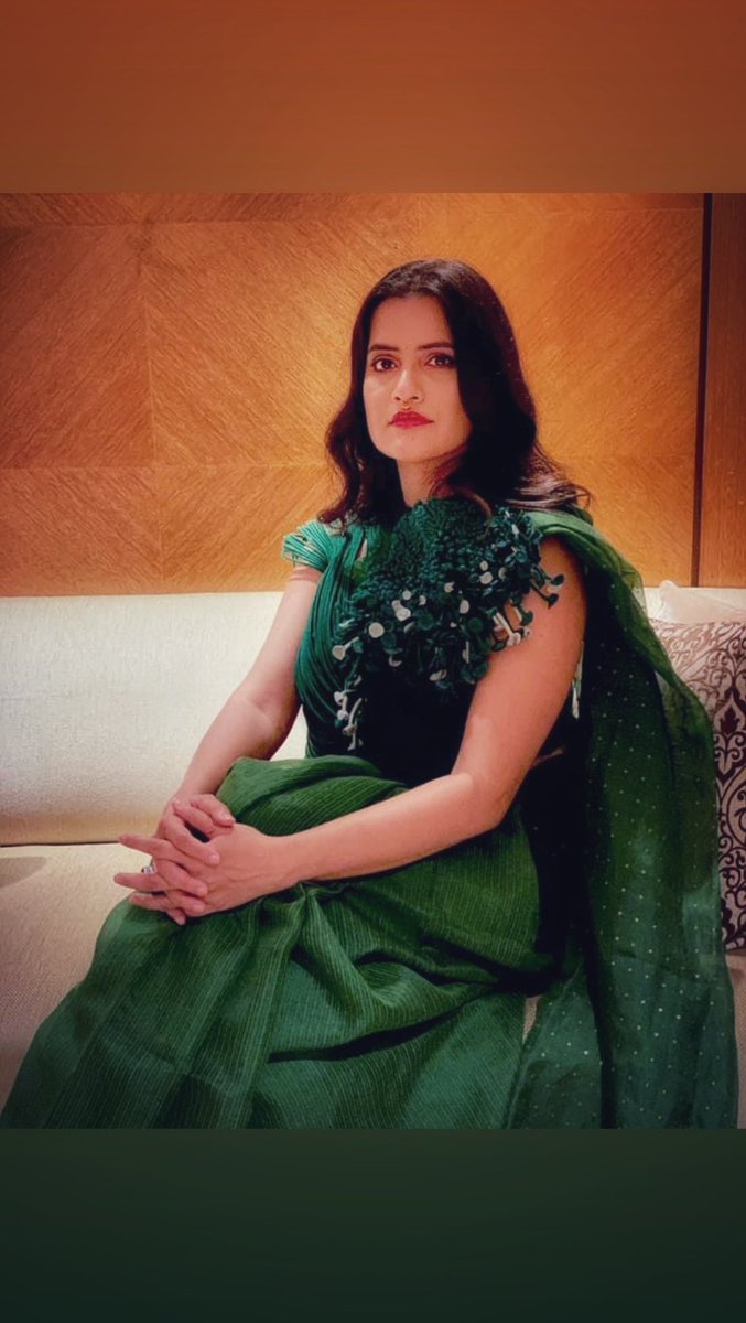 sonamohapatra's tweet image. Like a Boss. #IWearHandloom