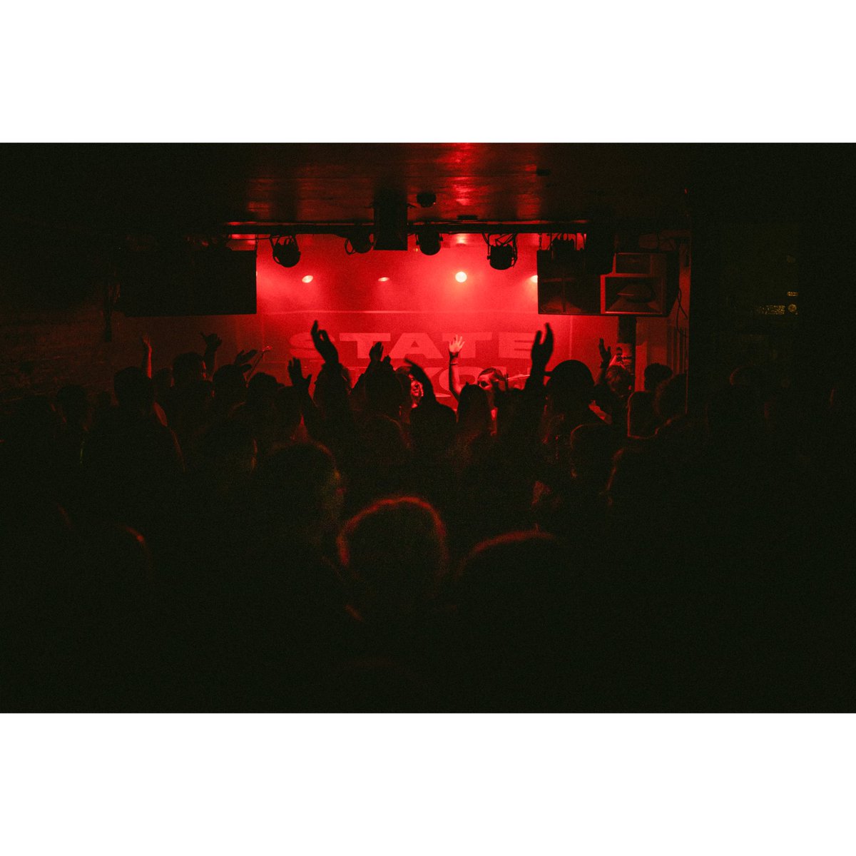 LONDON! After a couple days of reflection, that was nothing short of incredible,You guys smashed our 6th EVER SHOW with a SELL OUT! We can’t thank you enough. So once again, <a href="/ourblackheart/">The Black Heart</a> @forageruk <a href="/lasthounds/">Last Hounds</a> friends family &amp; fans, THANK YOU SO MUCH!❤️‍🔥 
📸 <a href="/johnisjokes/">John Taylor</a>