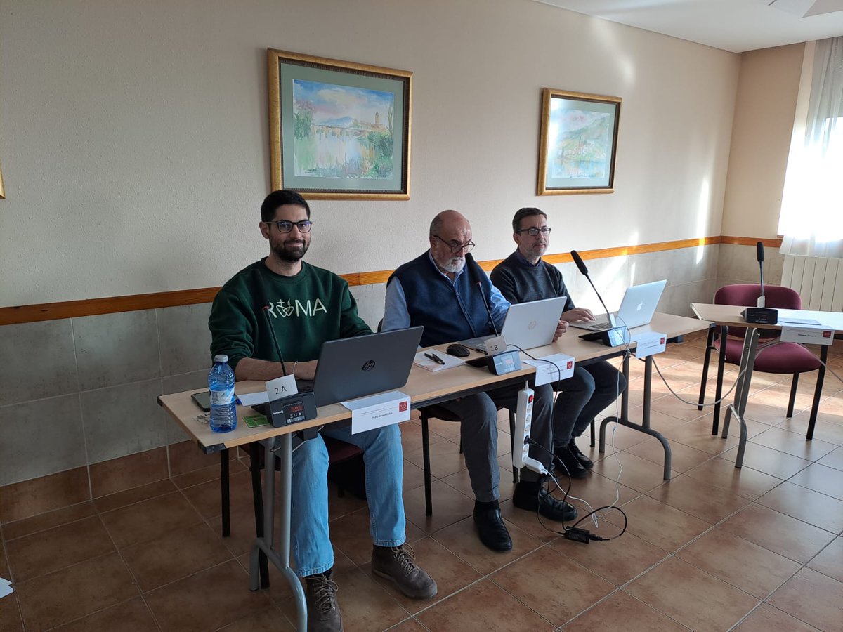 sscc_iberica's tweet photo. Del 10 al 14 de abril se está celebrando en la Casa de Ejercicios San José, en El Escorial (Madrid), el V Capítulo de la Provincia Ibérica de los Sagrados Corazones. 🙏Recemos por los hermanos reunidos 🙏 https://t.co/QHWaeYUDcH
