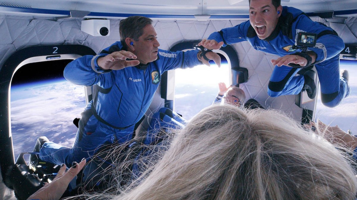SpaceRef's tweet photo. Report Recommends Letting Moratorium on Commercial Spaceflight Safety Regulations Expire https://t.co/OUM55gTxKM #spacecomerce https://t.co/10x5Oq9Vcf