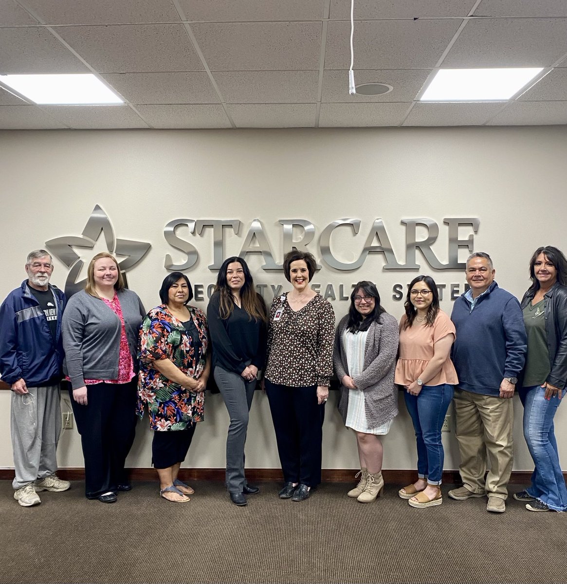 What a great way to start the week! ⁦@starcarelubbock⁩ welcomes our newest team members! #HopeAndHealth #PoweredbyLBK