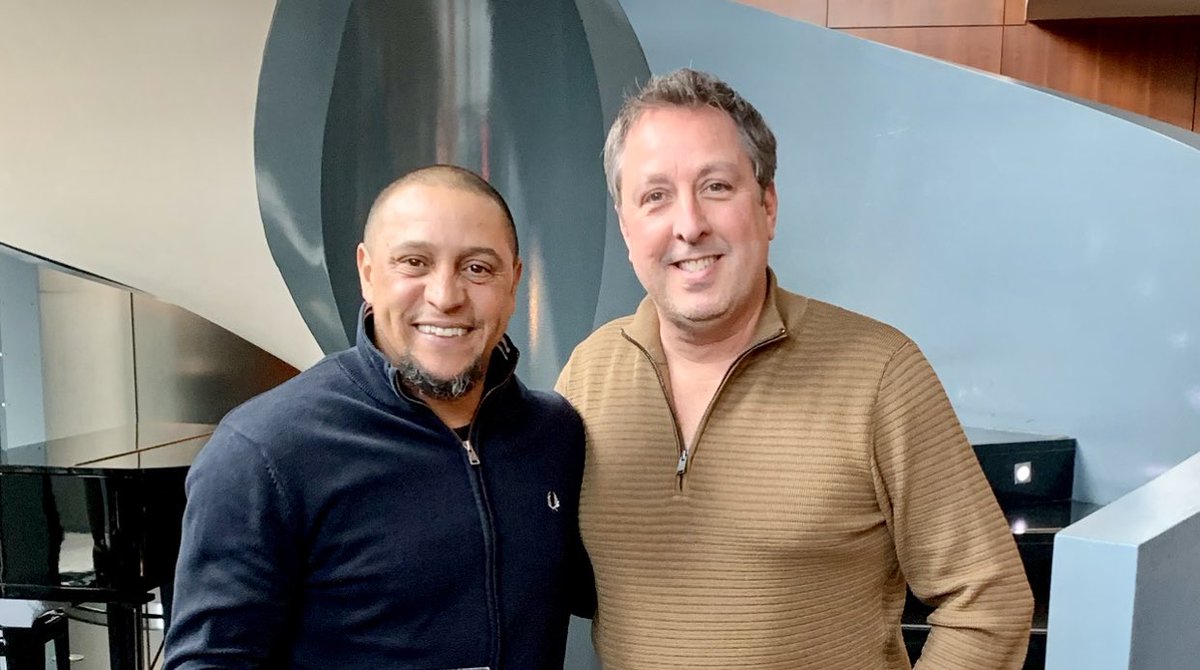 PaulPRSNTS's tweet photo. Happy 50th Birthday to Real Madrid and Brazilian Football legend @Oficial_RC3 🥳⚽️
I had the great pleasure and honour spending time with him at Real Madrid Stadium watching Real v Barcelona football game.
Have a wonderful day celebrating with your family.
#GOAT #football #legend https://t.co/Q3nKpUcGbm