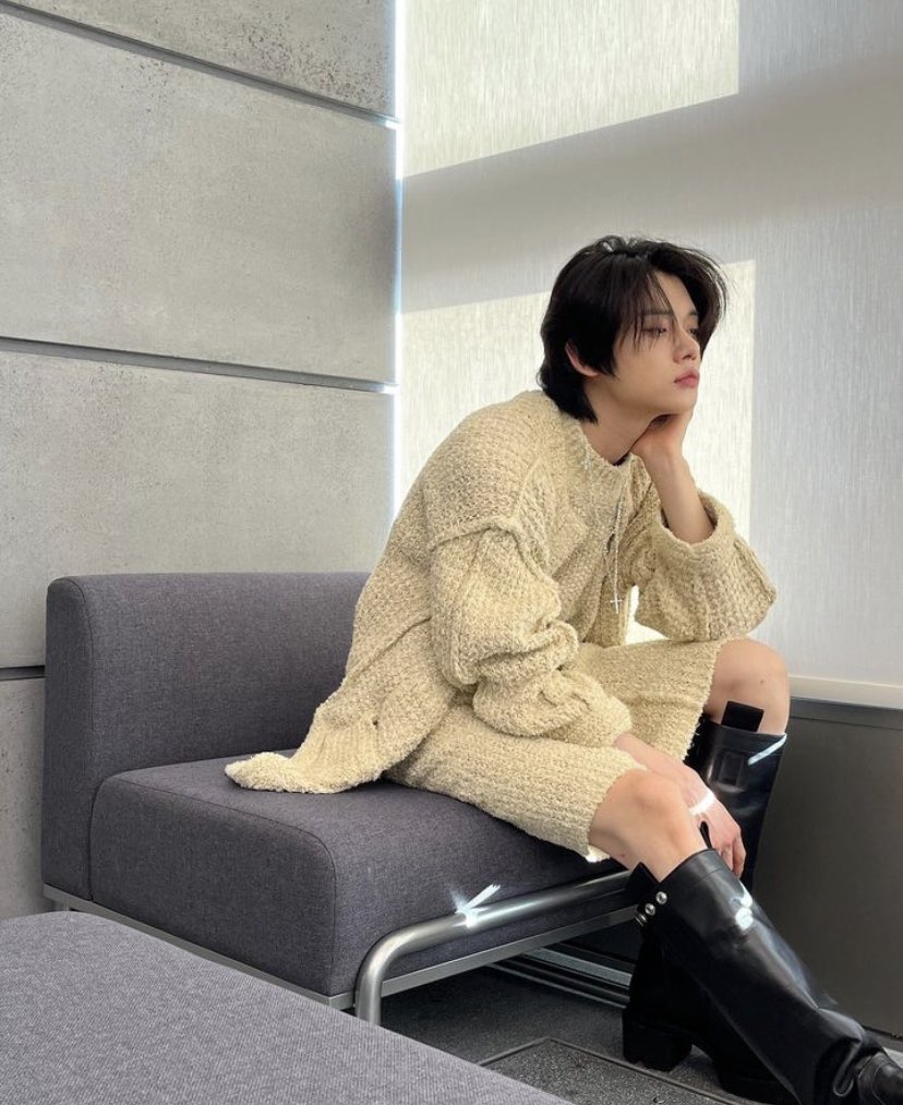 allaboutyeonjun's tweet image. Hello?! YAWNZZN, oh god he is so fine!