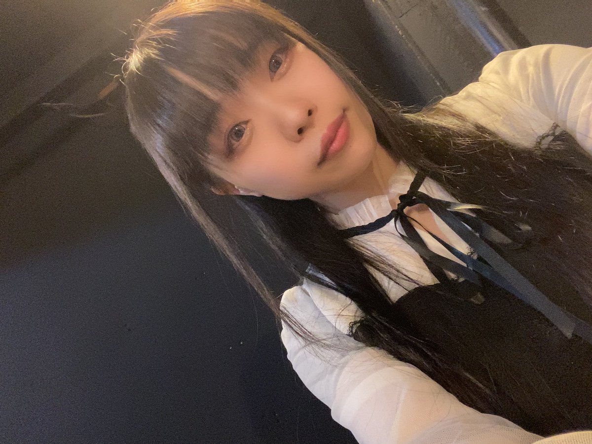 折井あゆな新垢🦆 tweet media