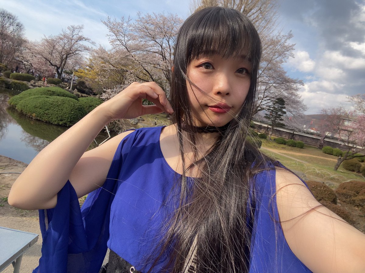折井あゆな新垢🦆 tweet media