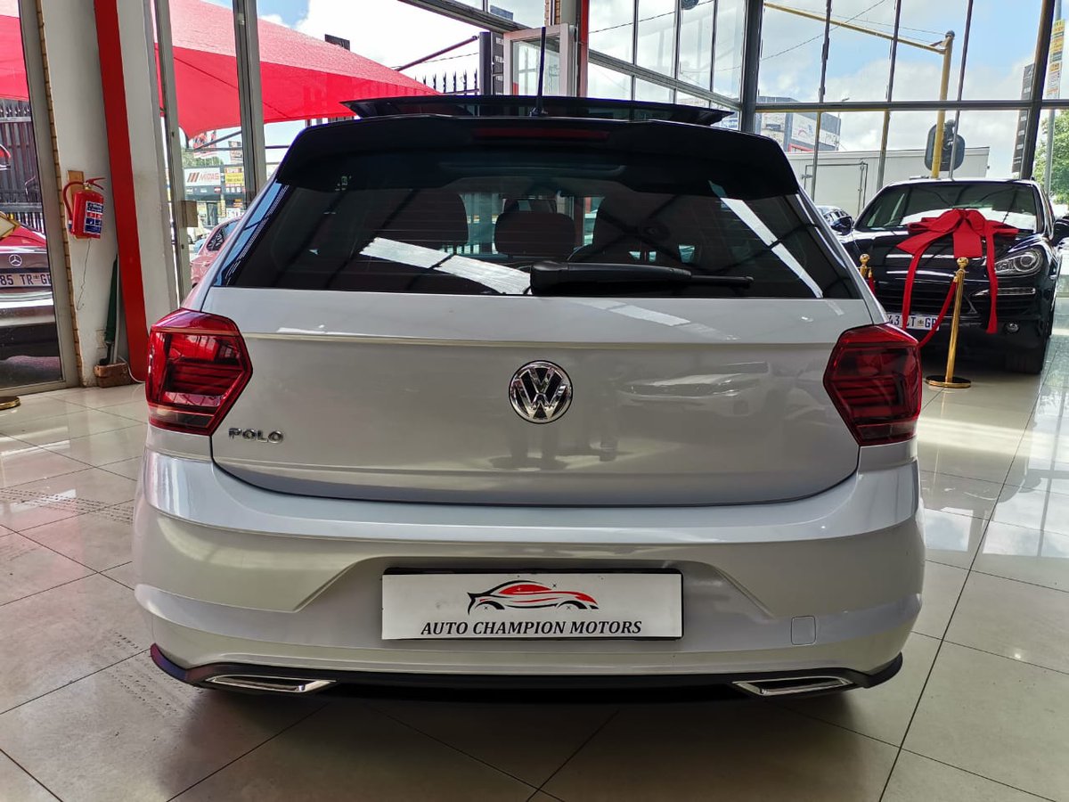 REALHAZEL_CAR's tweet photo. VW DSG lovers 🥳 Cheap deal 

2020 Volkswagen Polo 1.0 TSI Comfortline R-line 💯

Mileage: 55 600km 
Transmission: Manual  
Color: White
Fuel: Petrol
Body Type: Hatchback 

Yes available now 🌷🥳

Installment EST R4890pm 

Call or WhatsApp 068 442 3162

WhatsApp only 074 995 5103 https://t.co/YKgdtFRr3F