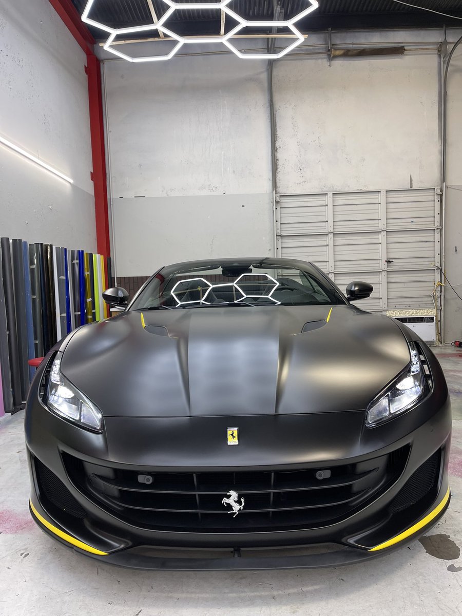 jayzee_wrapz's tweet photo. Ferrari Portofino Satin Black Wrap + Yellow Caliper Wrap 🔥 #jayzeewraps https://t.co/Yp4dOn3zG0