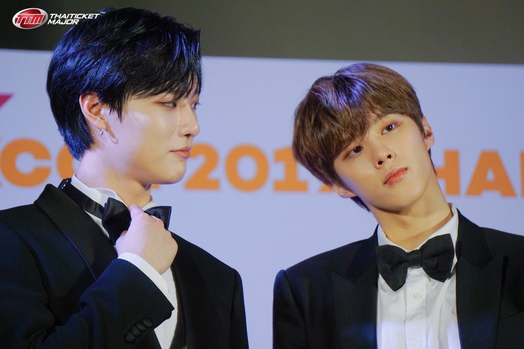 dda_dnwm's tweet photo. both 96. were somehow school mates in middle school and in taking up classes in the same university. debuted as 3rd gen idols, debuted in x1, debuted as soloists. one is an all rounder, one is a forever center. both aces in singing-song writing. https://t.co/kLTV49I90Z