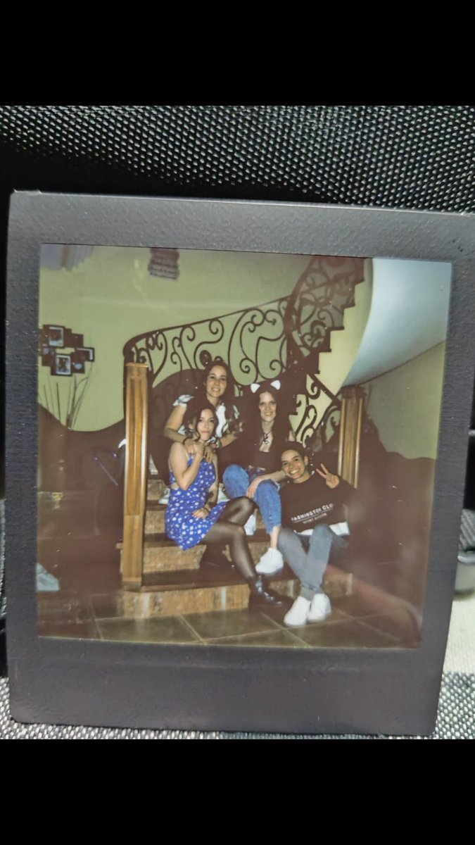 SaamDef's tweet photo. Os quiero mucho❣️ https://t.co/7OND58JEyP