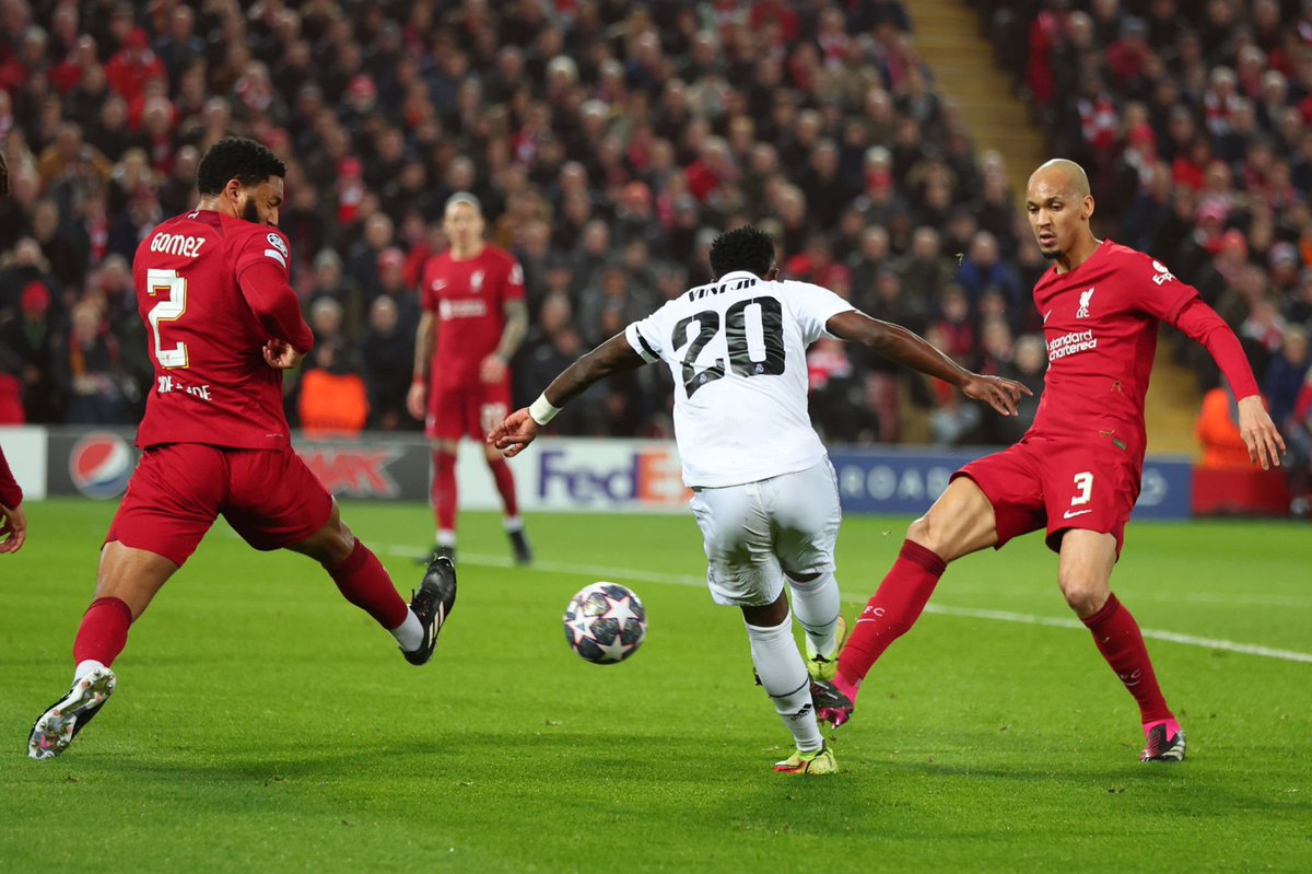 🗣 Antonio Rüdiger: "I realized what Real Madrid, the #UCL and the comebacks were like against Liverpool. We got 2-1 and 2-2 and it was clear we were gonna win. The best thing is that Vinícius is growing with this mentality and already makes a difference." <a href="/marca/">MARCA</a> #rmalive