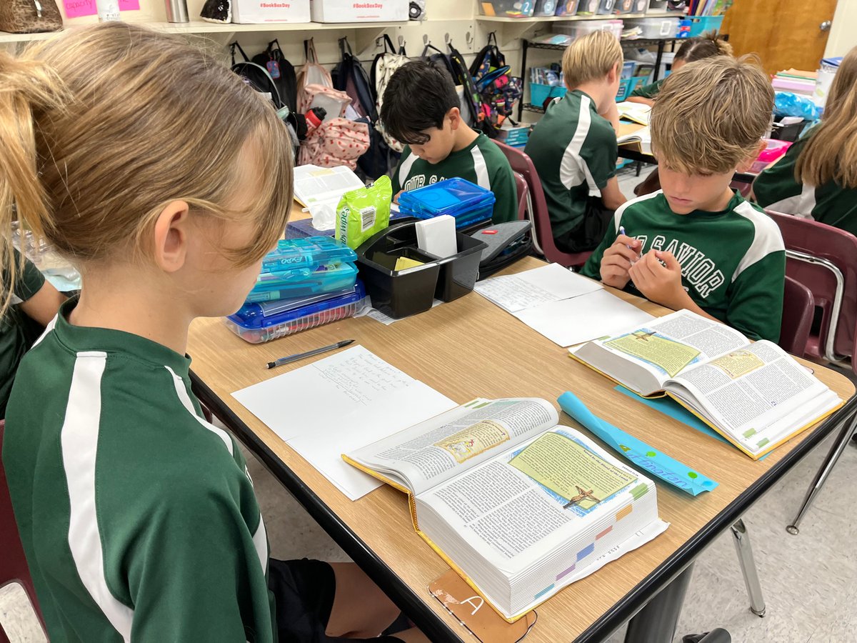 OurSaviorFLsch's tweet photo. 4th grade is learning about Gods three sacraments in preparation for their first communion! #osls #livelove #golivelove https://t.co/Lu2hvzj1Cl