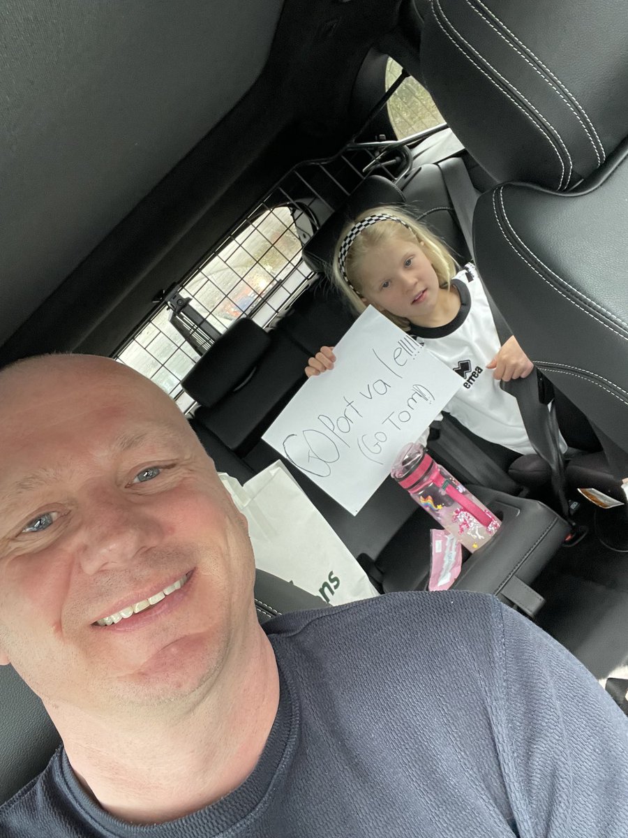 john_pett's tweet photo. Family day out for us all so Josie can watch her big brother ⁦@Pettzsta⁩ for ⁦@OfficialPVFC⁩ play at home today!! #upthevale https://t.co/90oA4ncJiZ