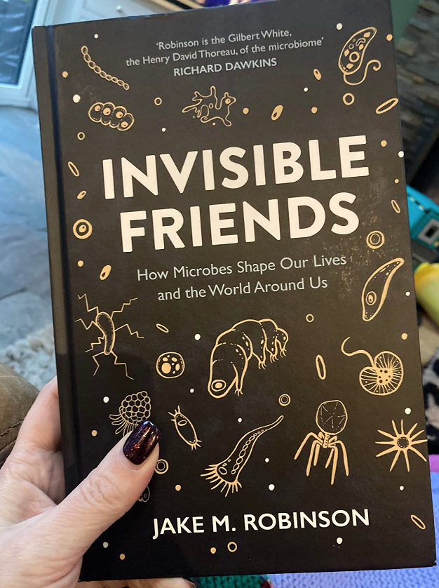📢#Microbes & #SocialEquity fans!

Enter to win a signed hardback copy of #InvisibleFriends🦠
tinyurl.com/yckpj4zn

To enter:
Follow @MicroSocEquity, @DrSueIshaq, @TheCentricLab & me @_jake_robinson, RT this post & comment below!

The winner will be announced on 14th April.