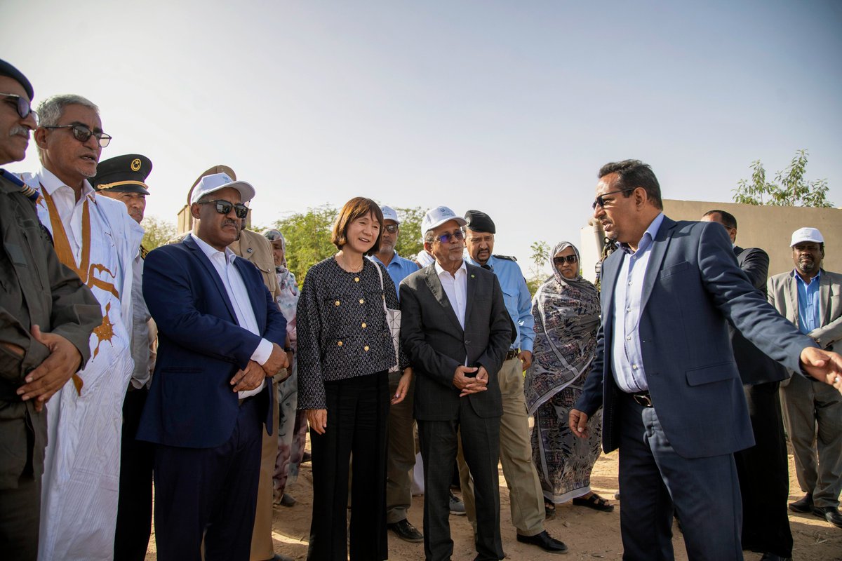 PanascoIsabel's tweet photo. 🇲🇷Retour en images : Première visite terrain de notre Directrice Pays ! Le Projet Régional Sahel Irrigation Initiative appuie la valorisation des terres #agricoles pour le #developpement des systèmes d'irrigation.
A la rencontre de l'association des femmes d'#Idini!
@BM_Afrique https://t.co/VdG3j9rcCN