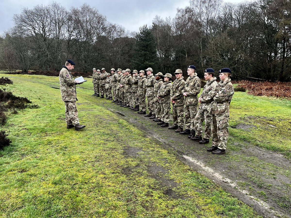 RoyalRussellCCF's tweet image. Army Section Recruit Easter Camp consisted of Fieldcraft, First Aid and Drill! Those who passed have been awarded their @Official_REME berets and half red star by Captain Fisher - OC Recruit Section. Big shout out to our SNCOs who gave up their weekend to assist @ArmyCadetsUK