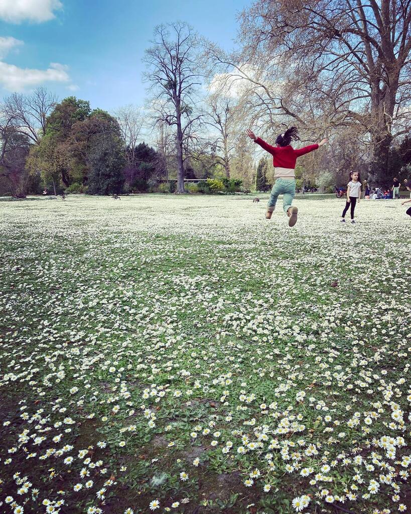 __tran__'s tweet photo. C’est le printemps! https://t.co/I3qcMibkVV