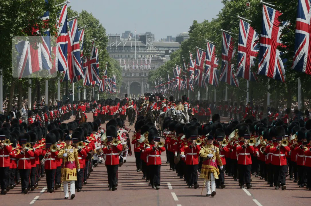 astraldesignltd's tweet photo. I’ve never been to much of a #royalist , preferring to watch the #sexpistols on the barge than the silver jubilee in 1977. I am however delighted to have a small part to play in the #coronation  at London’s iconic #coventgarden. https://t.co/gfqHdOHqiC