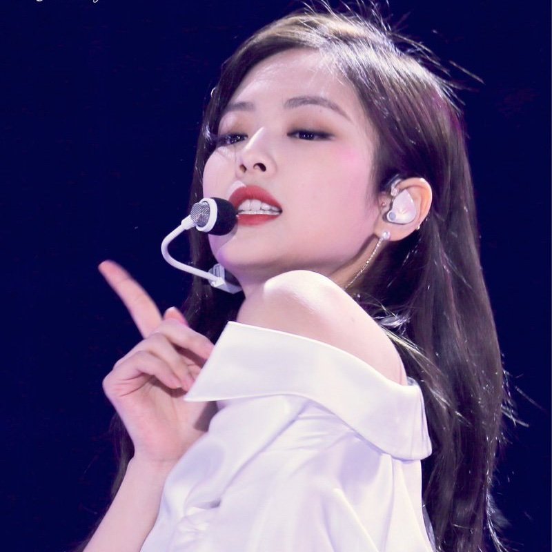 itglobalgirl's tweet photo. Second goal: 600K✅
Third goal: 700K✅
Fourth goal: 800K✅
Fifth goal: 900K

Views until now: 417188

 Jensetters don't give up!!
Jennie deserves that Billion as fast as possible!!

🔗https://t.co/MqJo71DiYU

SOLO ROAD TO THE BILLION
#StreamSOLO1B #JENNIE #Solos6A https://t.co/hkT7lpy2pb