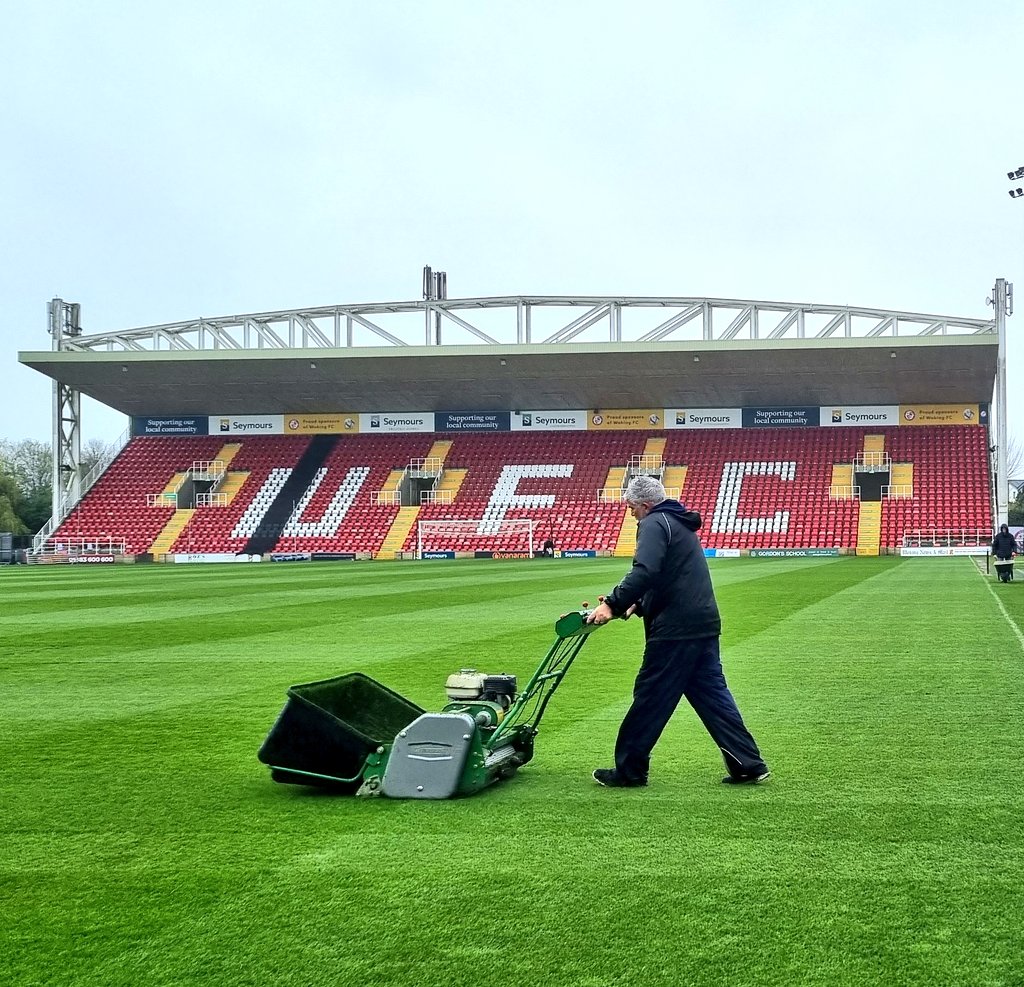 Leuk dat groundhoppen, maar niets beter dan <a href="/wokingfc/">Woking Football Club</a> natuurlijk