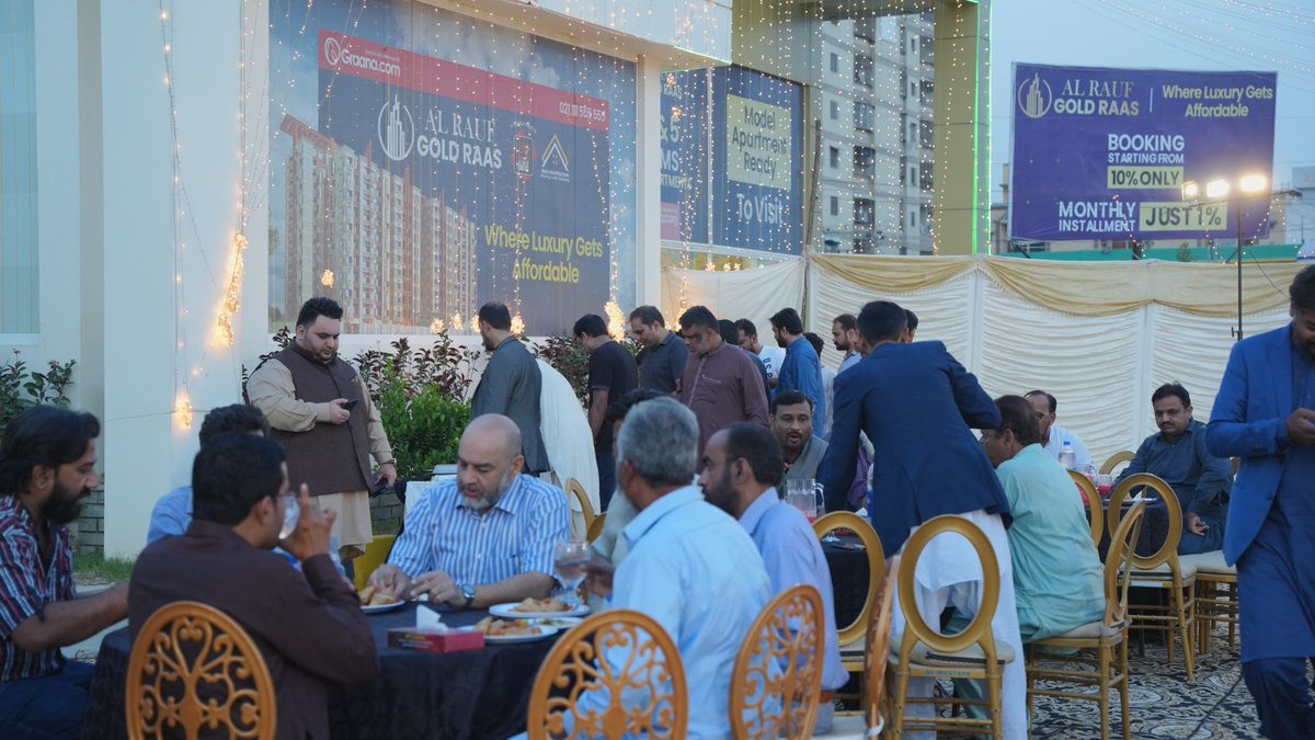 GoldRaas_'s tweet photo. Snippets from the client + affiliate iftar meet up at Gold Raas! 🔥  

Venue: Gold Raas Site Office, Scheme 33, Karachi.

#OpenHouse #GoldRaas #MarketedByGraana https://t.co/PejDZzp800