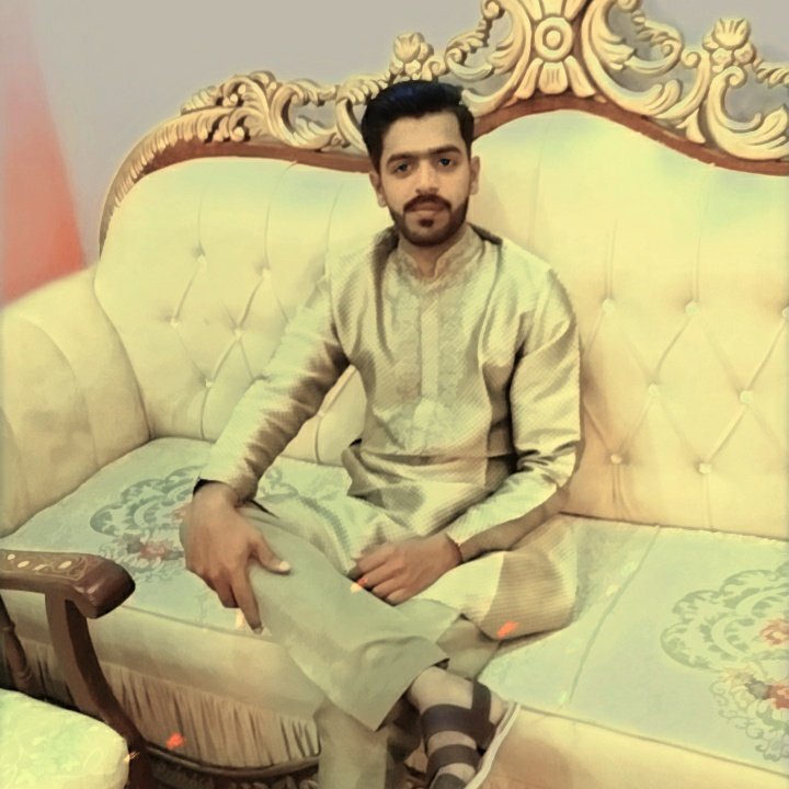 Afaq14647648's tweet photo. #NewProfilePic https://t.co/qqnKZS4SMd