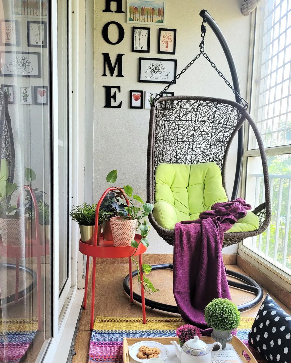 Enjoy some peaceful moments while swinging into summer with our Calabah Swing Chair ☀️

Space by @home_heavenofmyeyes 

#ULstory #urbanladder #summerhouse #balconydecor #indianhomedecor #interiordesign