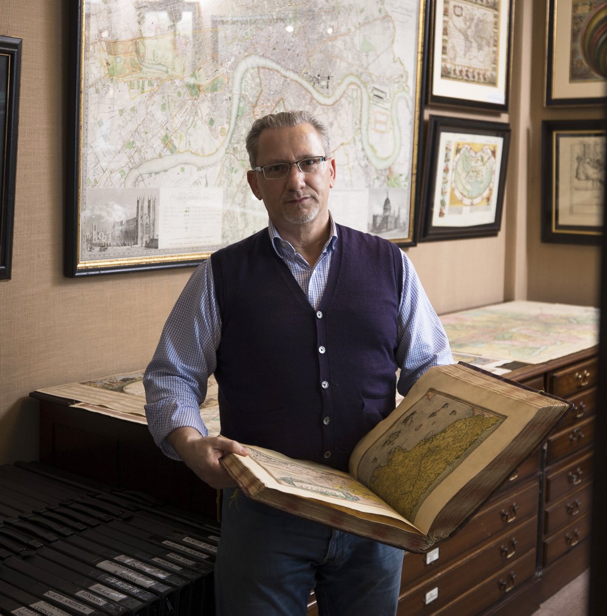 AntiqueRareMaps's tweet photo. We have recently uploaded a few new acquisitions to our website and take a look.
https://t.co/FReir8gUhw
@antiquemaps
#antiquemaps #alteagallery #antiquemapsandprints #vintageshop #raremaps #cartography #collectingart #mapcollector #vintagemaps #geography #oldmaps https://t.co/Y8jF2V449y