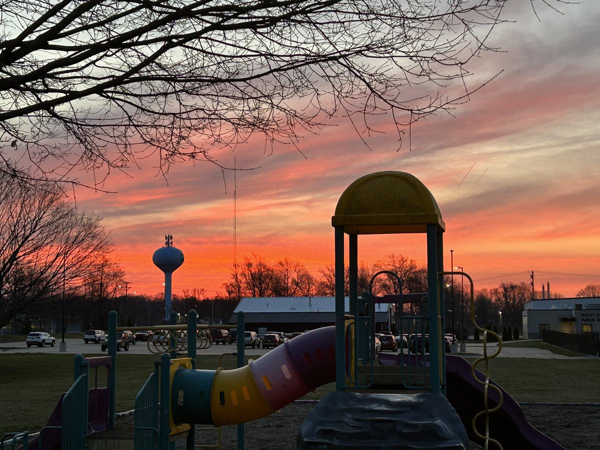 Welcome back from Spring Break <a href="/WOPublicSchools/">West Ottawa Public Schools</a> ! It’s going to be a great day! #GoWO