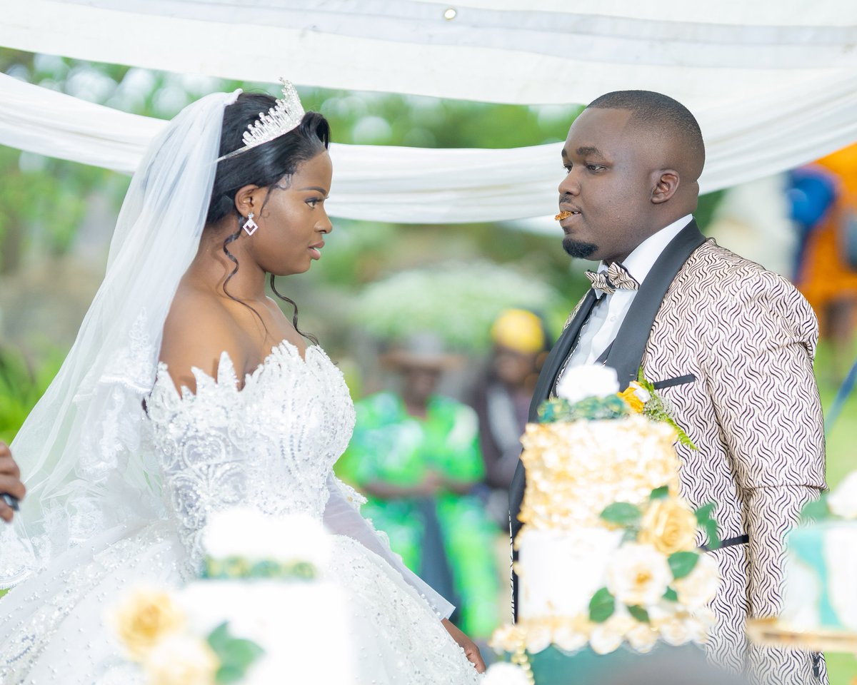 MediaSalva's tweet photo. Wedding photography and video filming contact us on 0772413377 https://t.co/NAoNlOoaAm